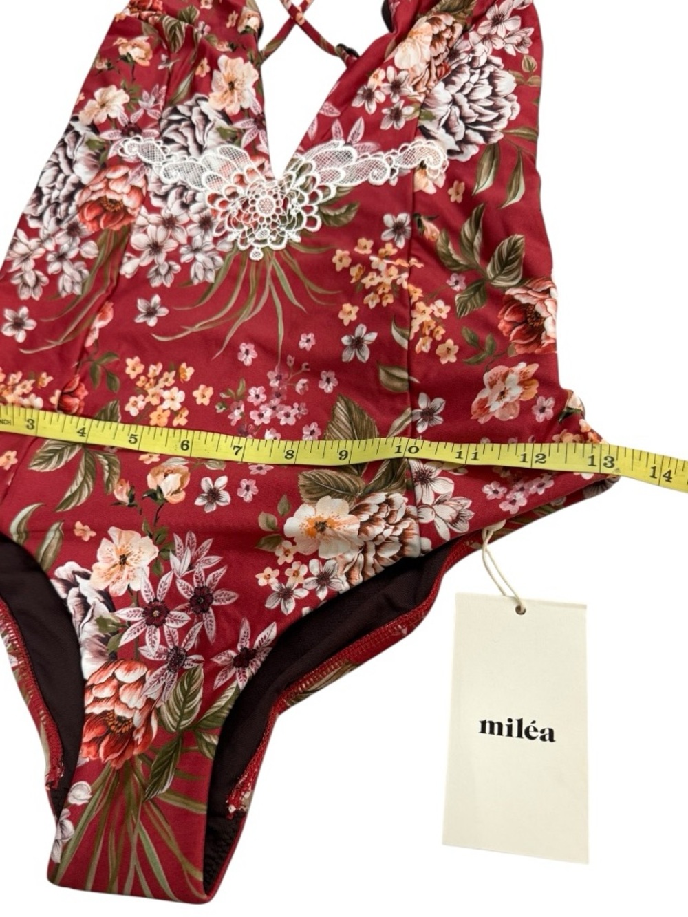 Milea/Seafolly NWT Scarlet Gardenia Floral Crisscross Back One Piece Swimsuit 6 - Picture 7 of 10